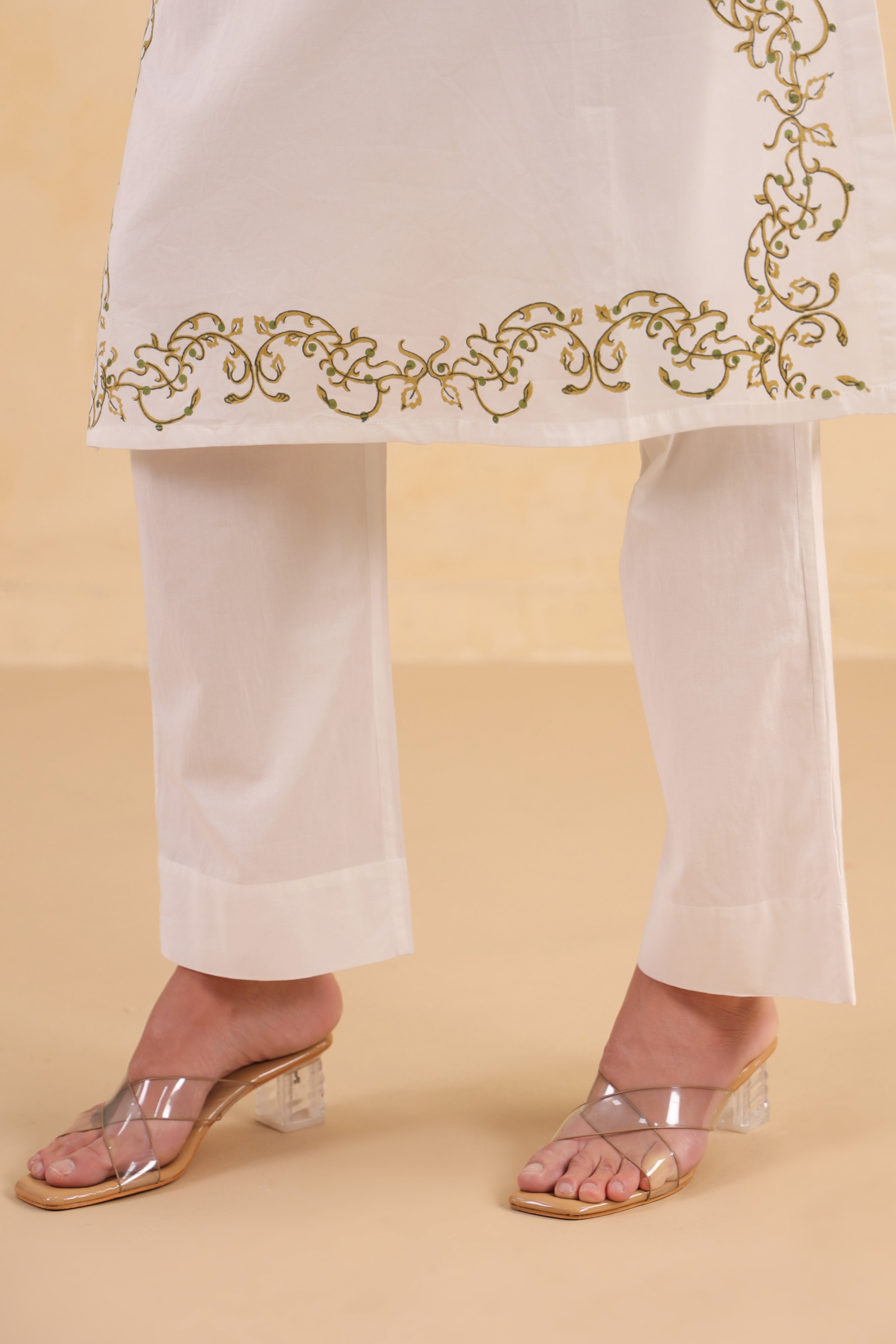Raagni Cotton Kurta-White/Green