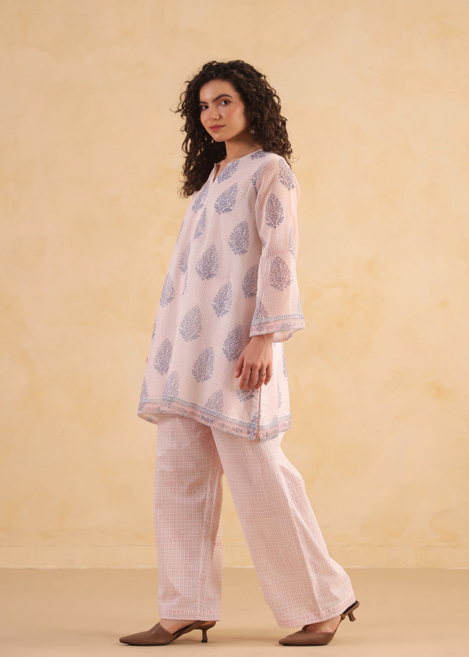 Bell Sleeve Short Kurta Set – Blue /Peach