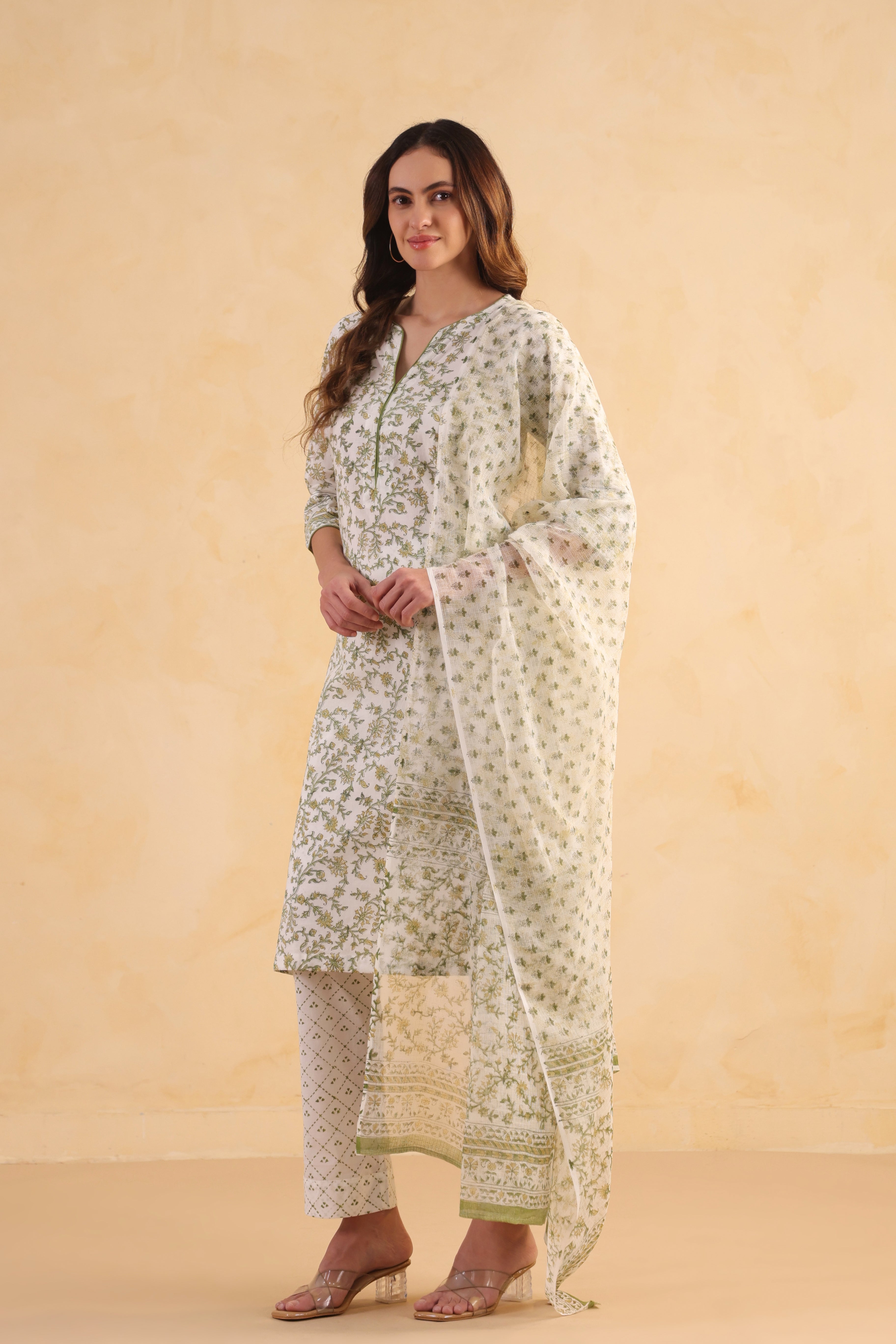 Regular Kurta – White/Green