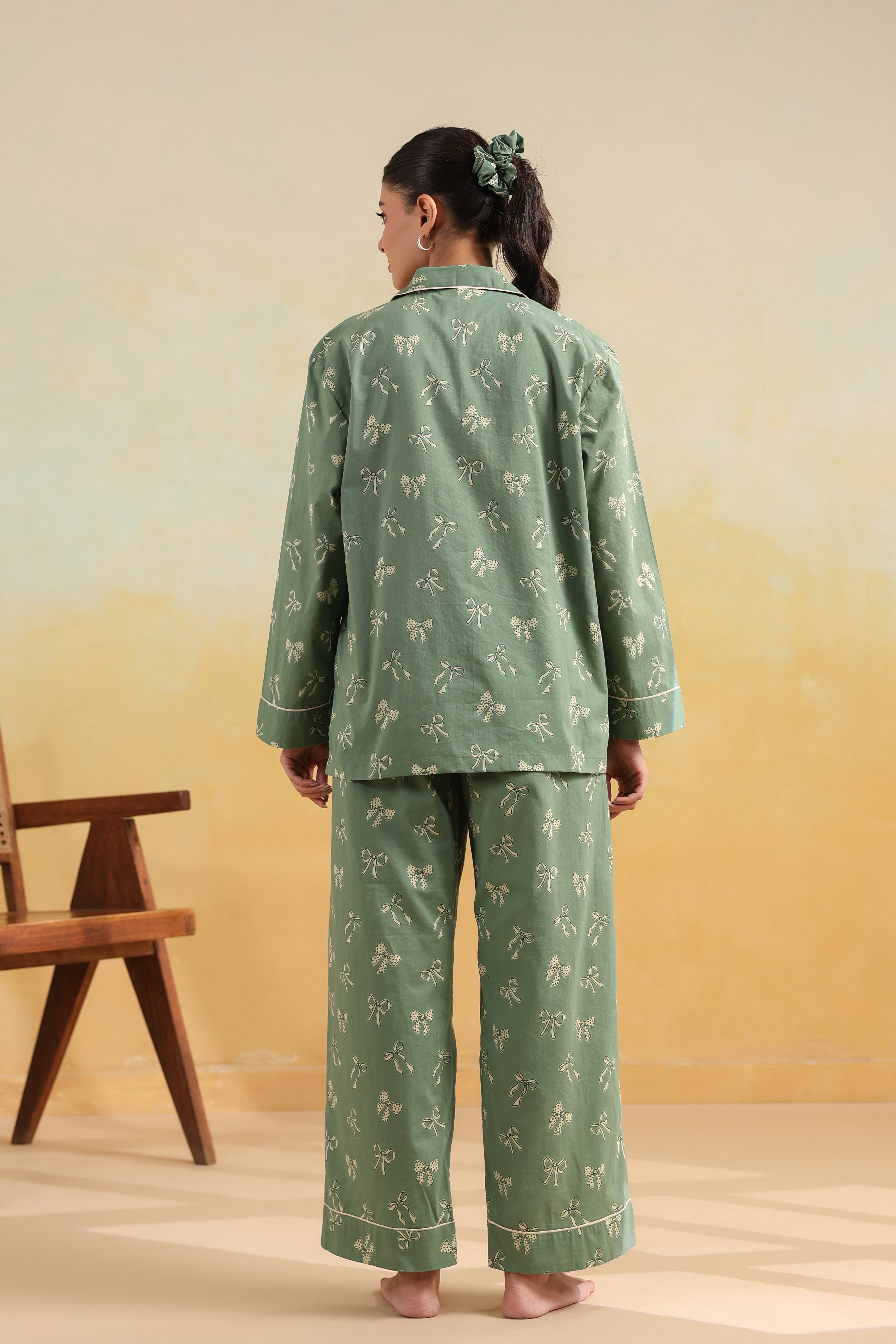 Green Bow Cotton Night Suit