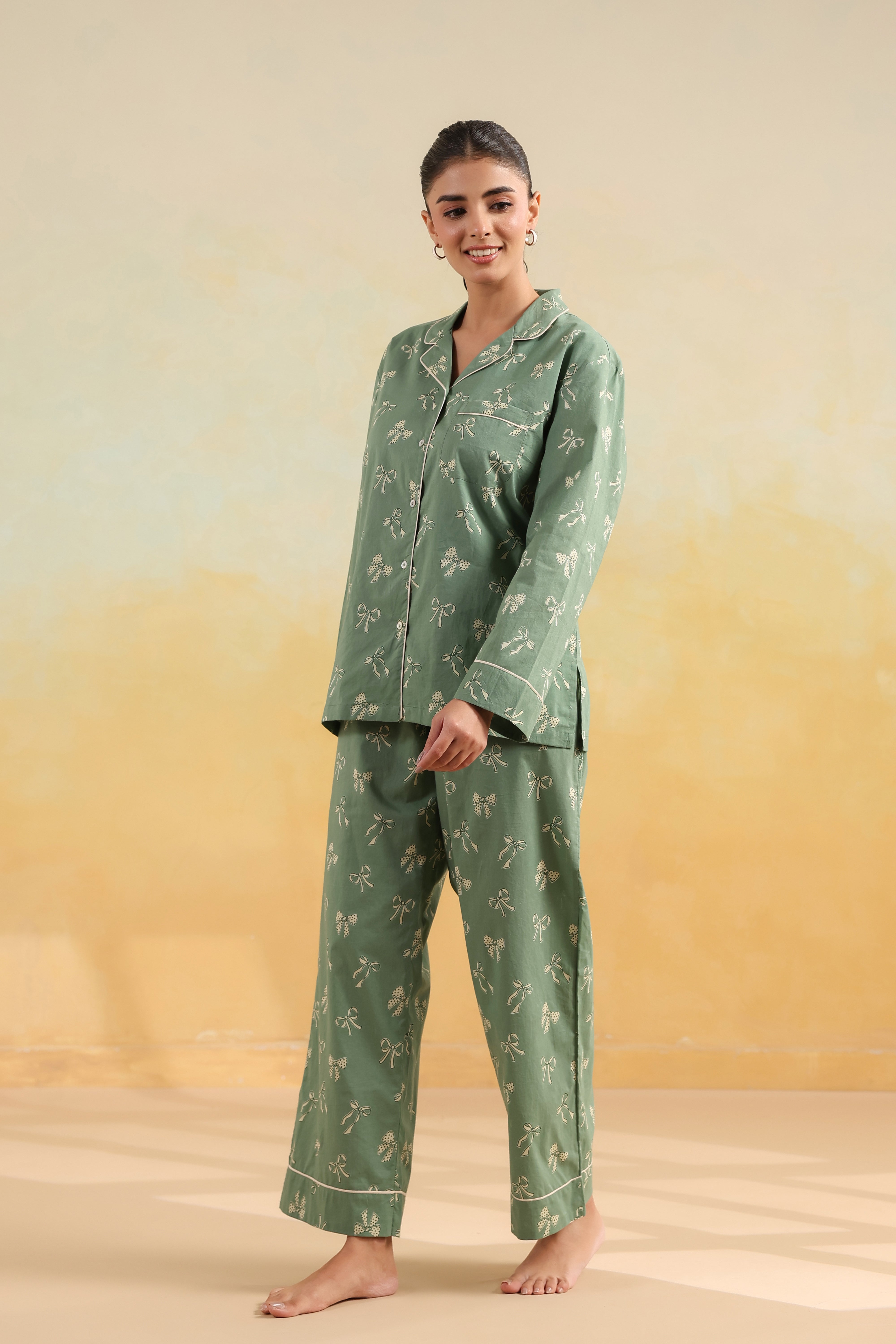 Green Bow Cotton Night Suit