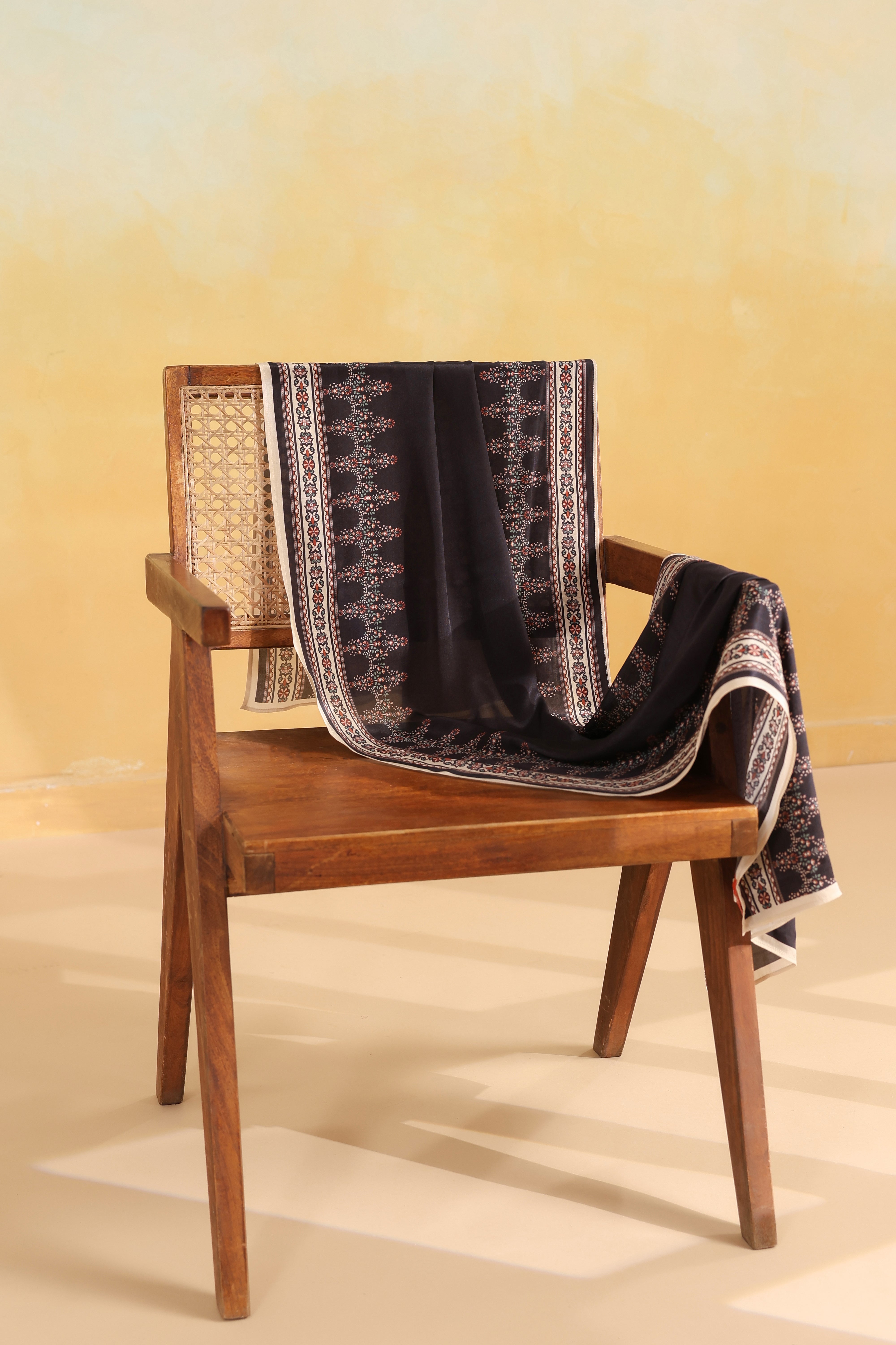 Classic Rectangular Stole – Coffee