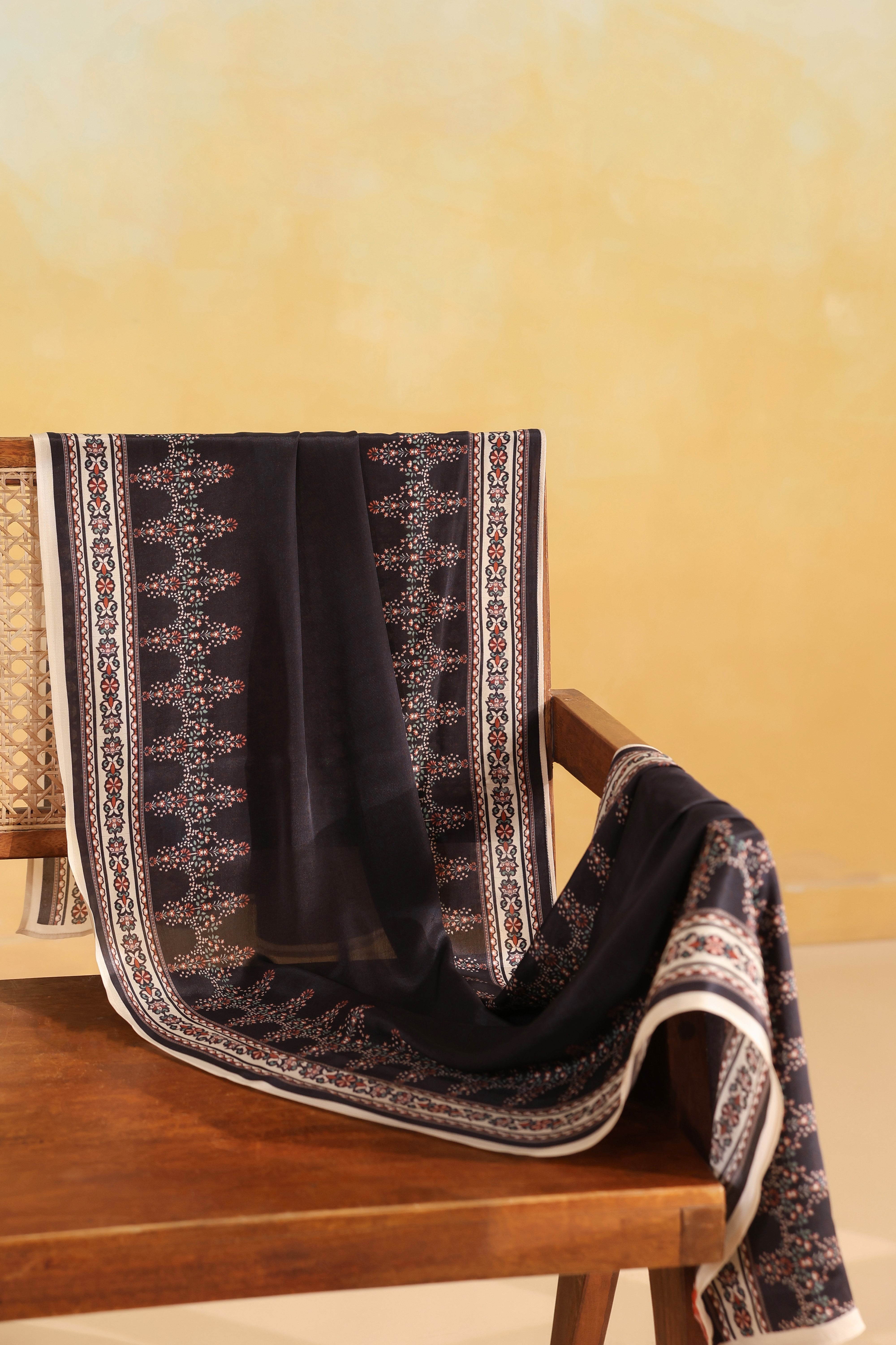 Classic Rectangular Stole – Coffee