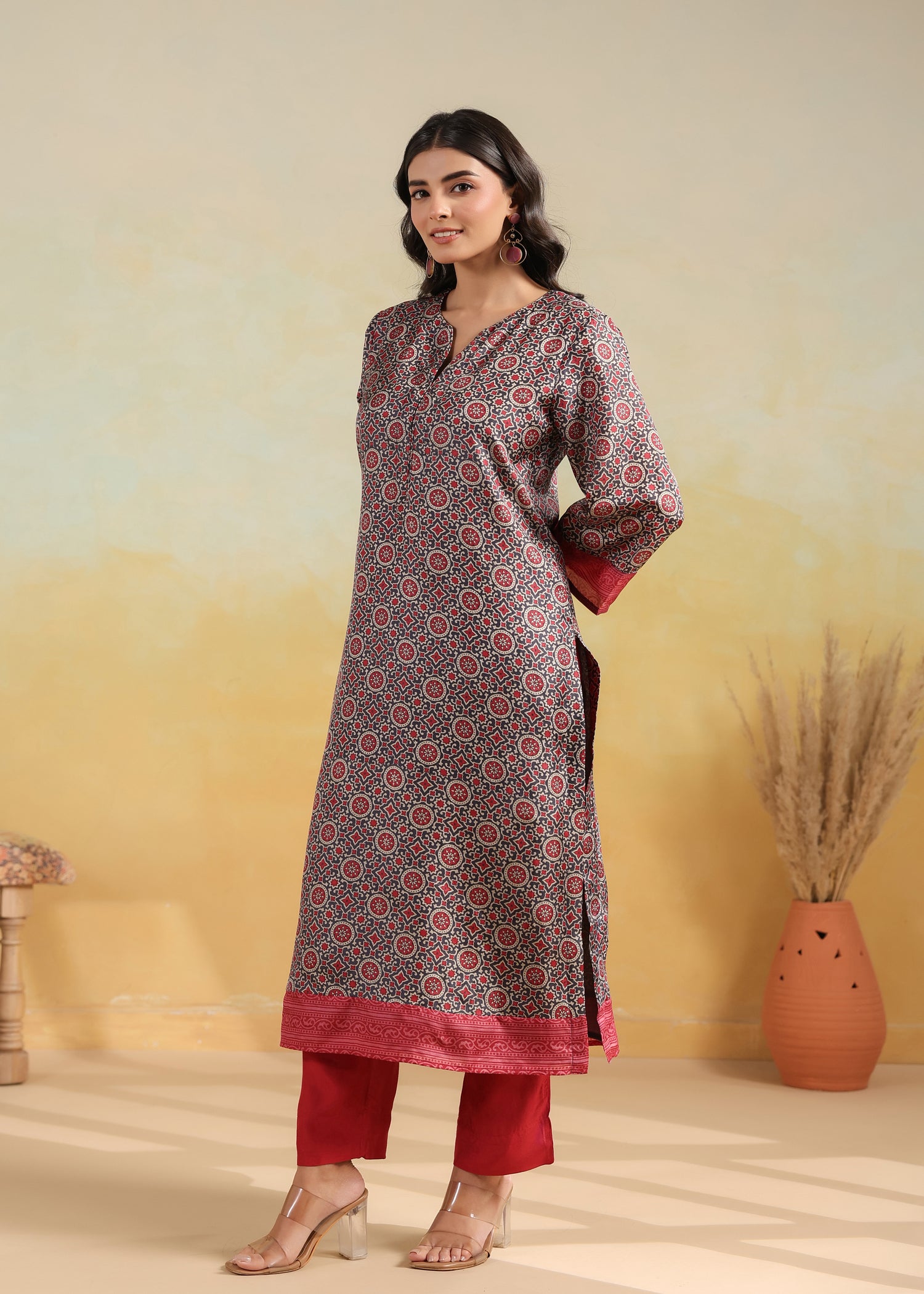 Printed Silk Kurta- Grey/Red