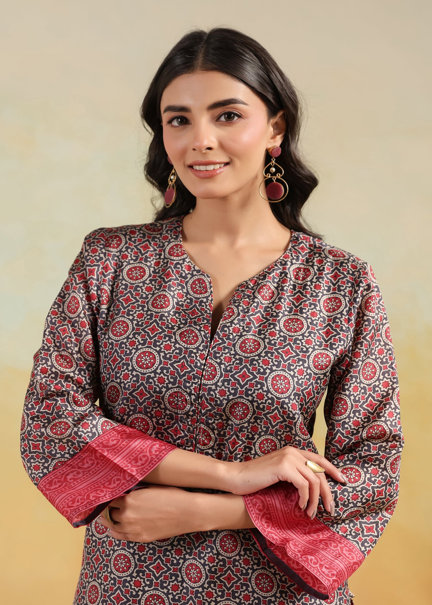 Printed Silk Kurta- Grey/Red
