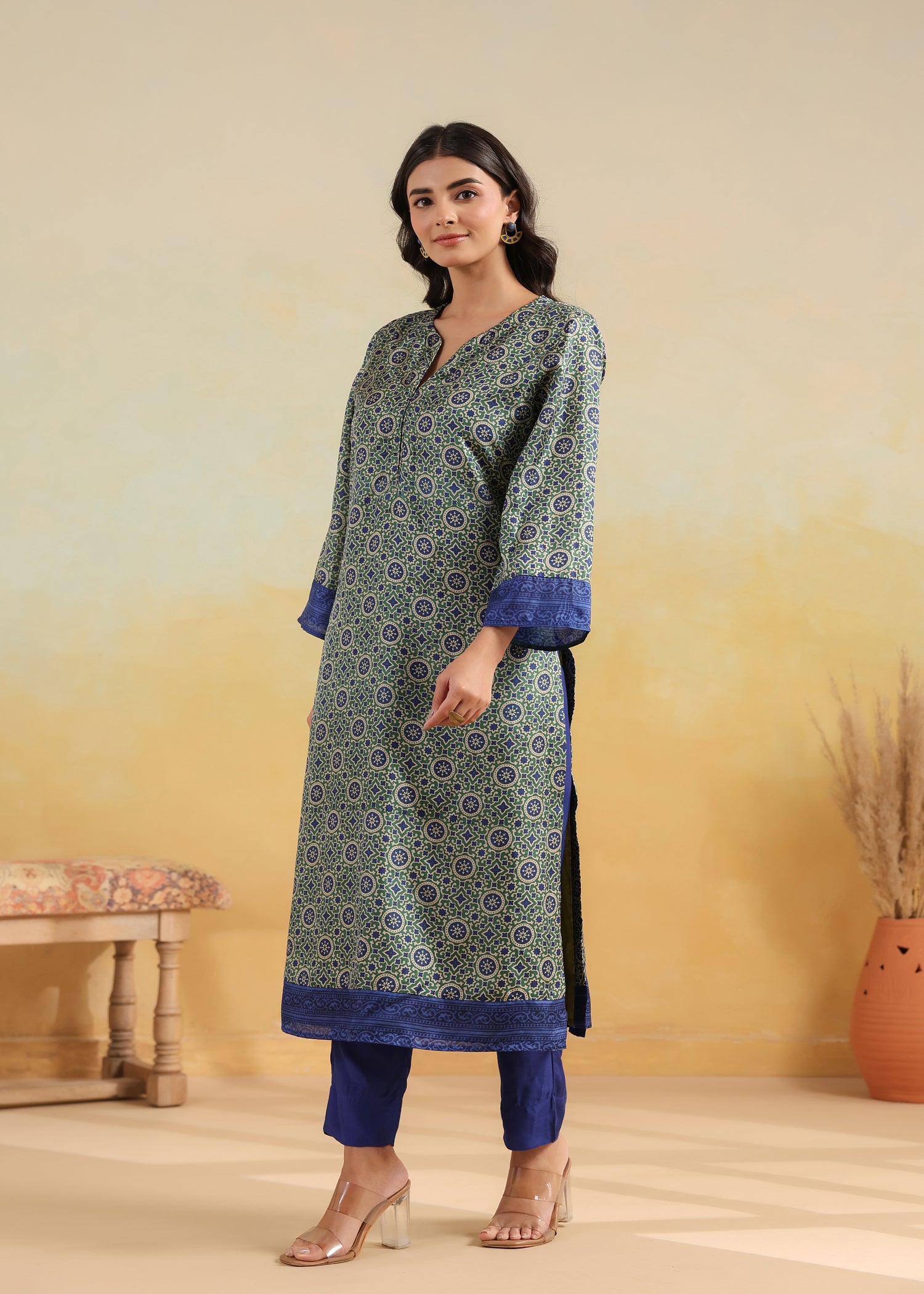 Printed Silk Kurta- Blue/Green