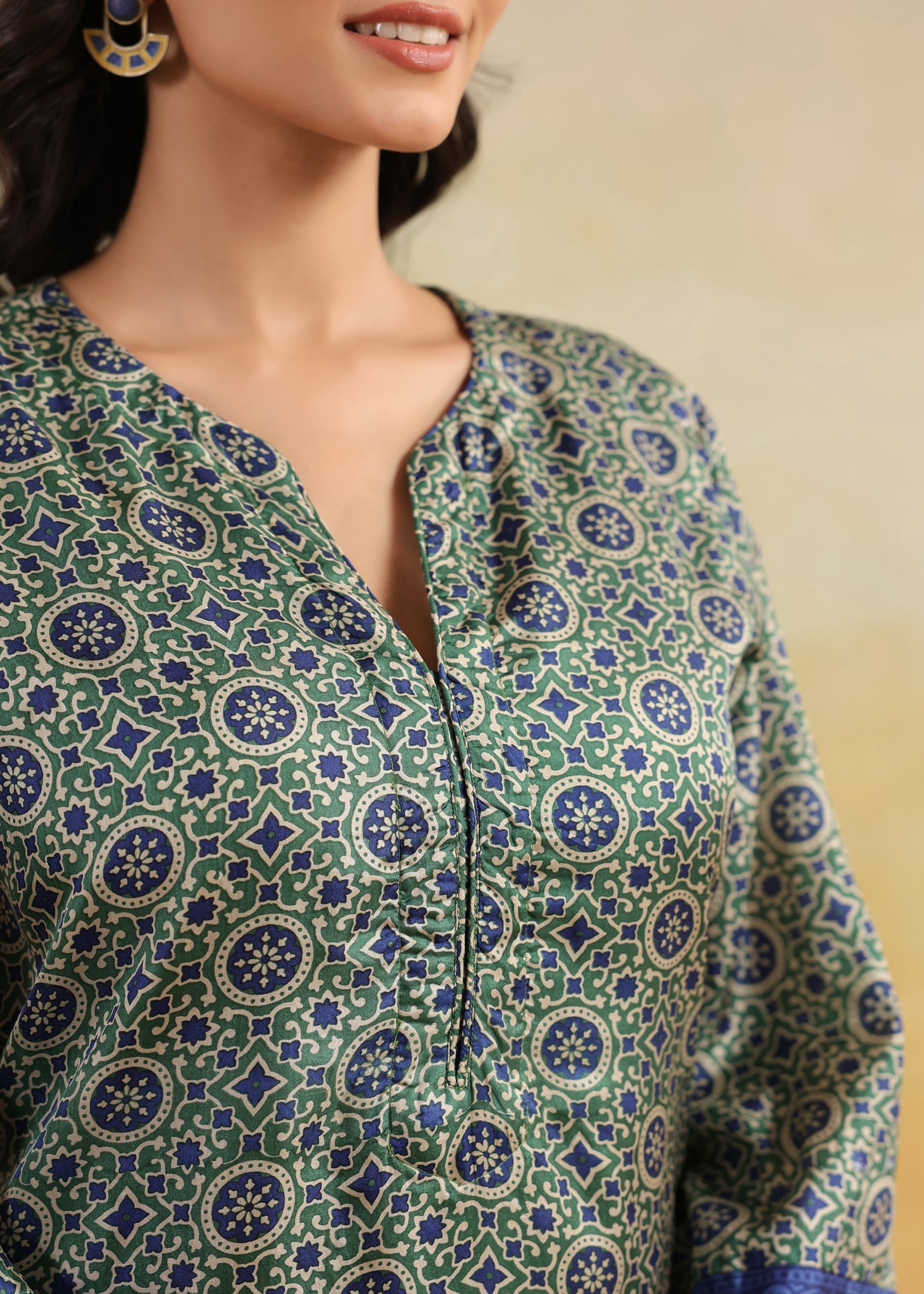 Printed Silk Kurta- Blue/Green