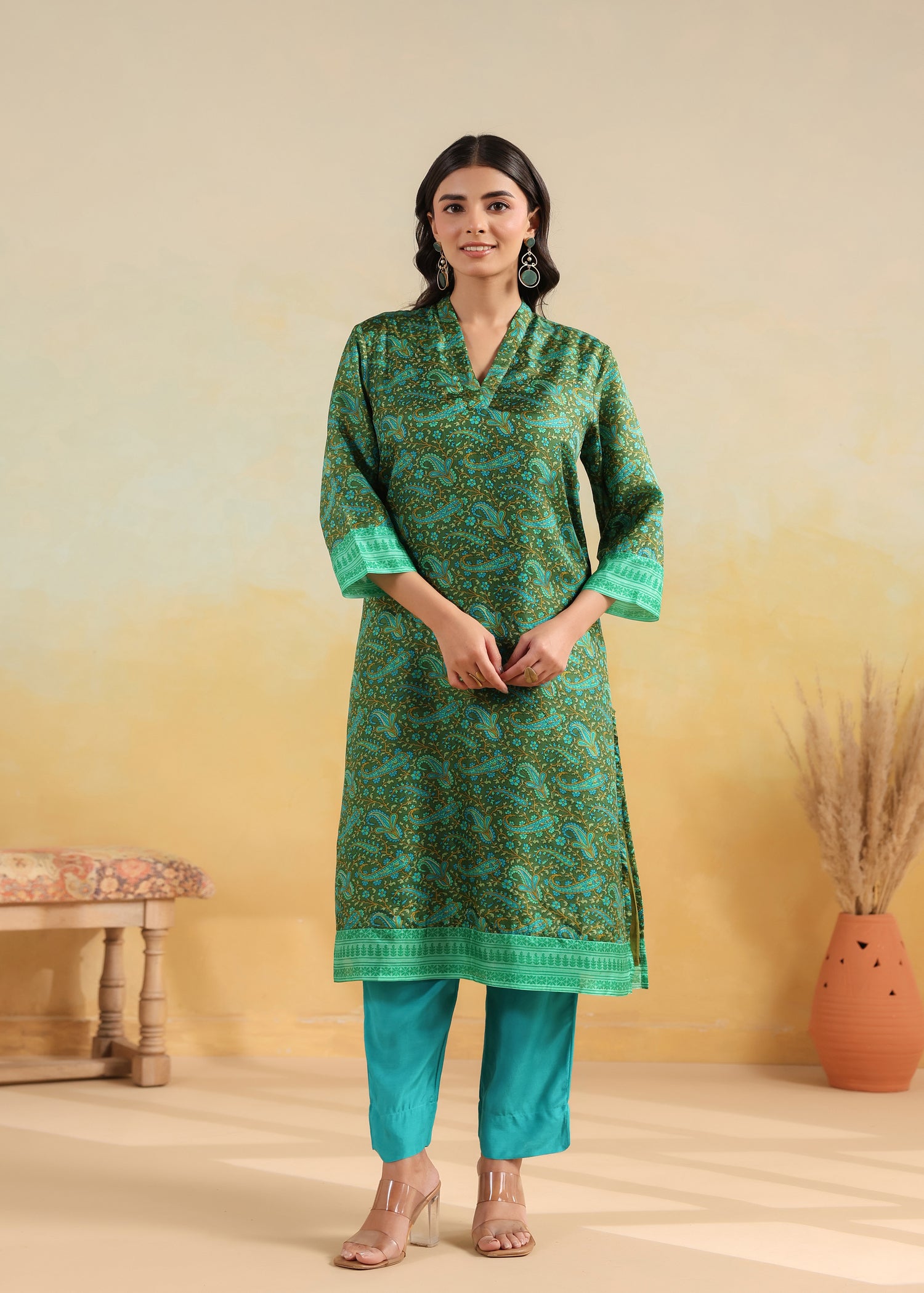 Lavanya Printed Silk Kurta- Green/Teal