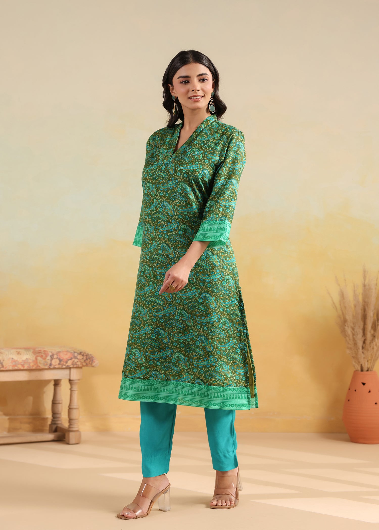 Lavanya Printed Silk Kurta- Green/Teal