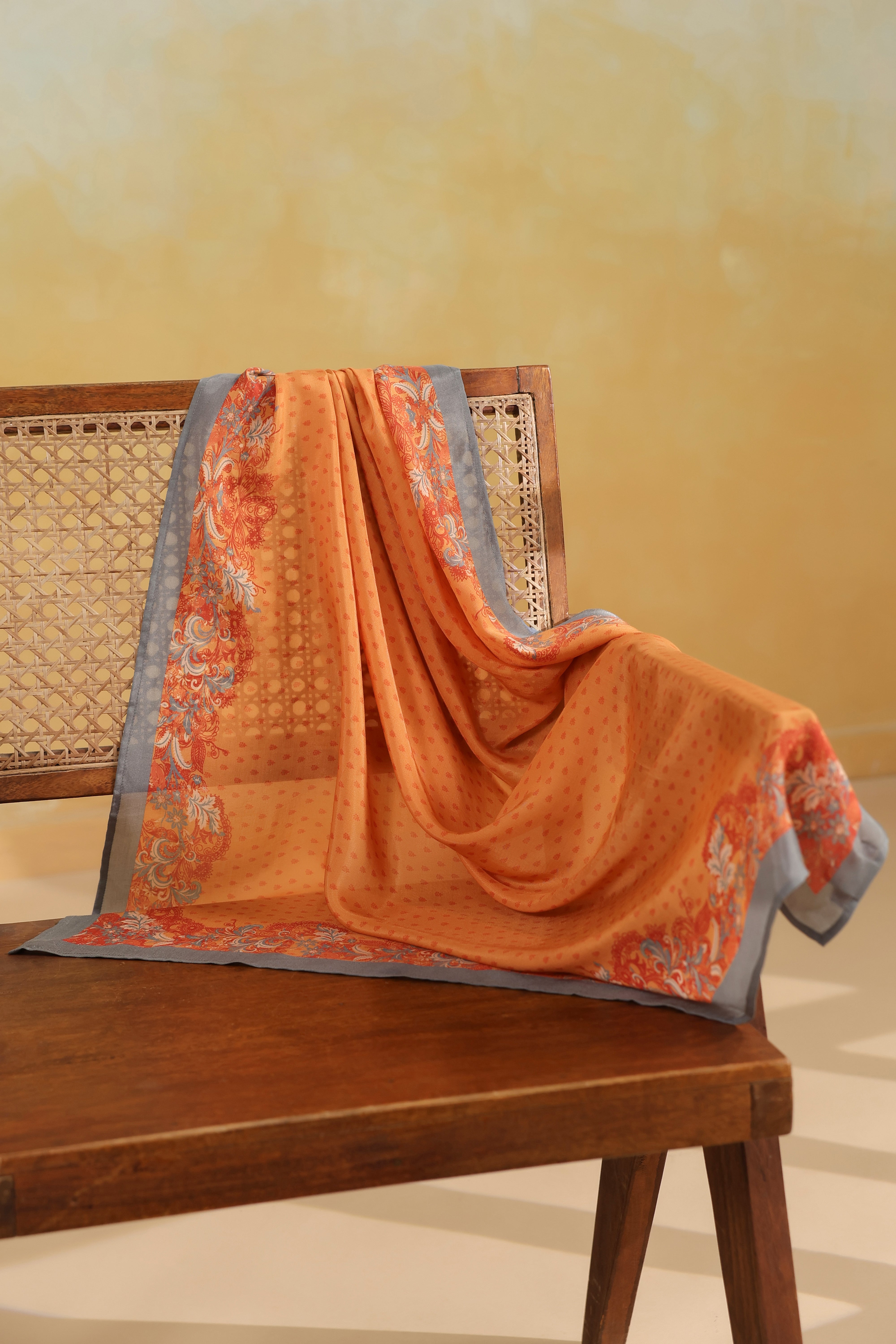 Engineered Border Scarf – Peach Caramel