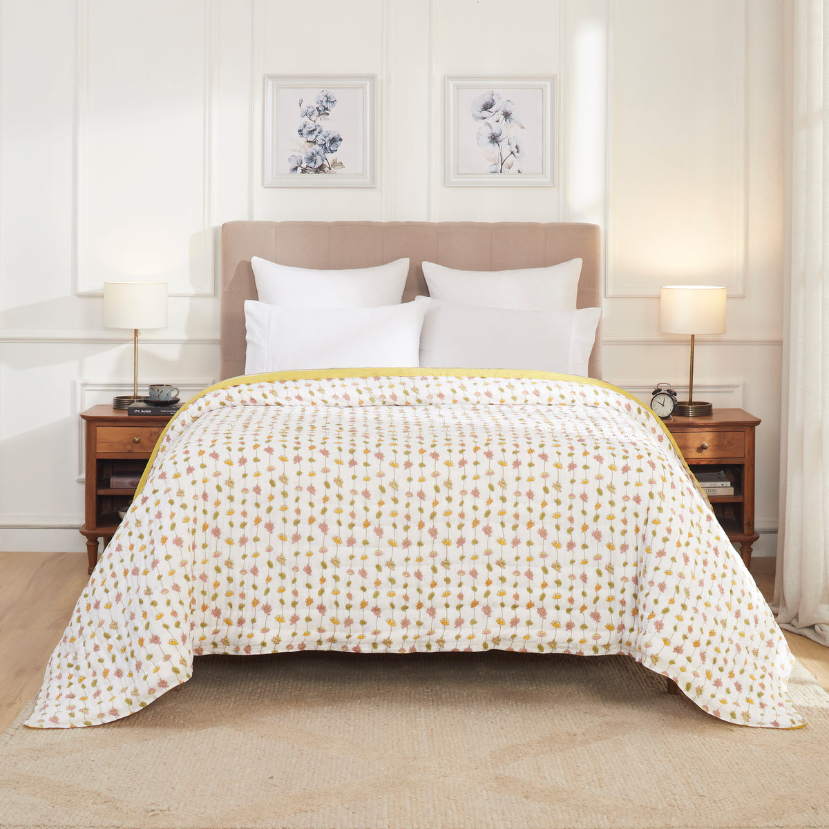 Pond of Lotus Cotton Quilt – Yellow/Green