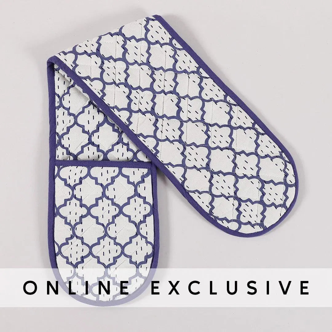 Ozee Blue on White Cotton Oven Mitten