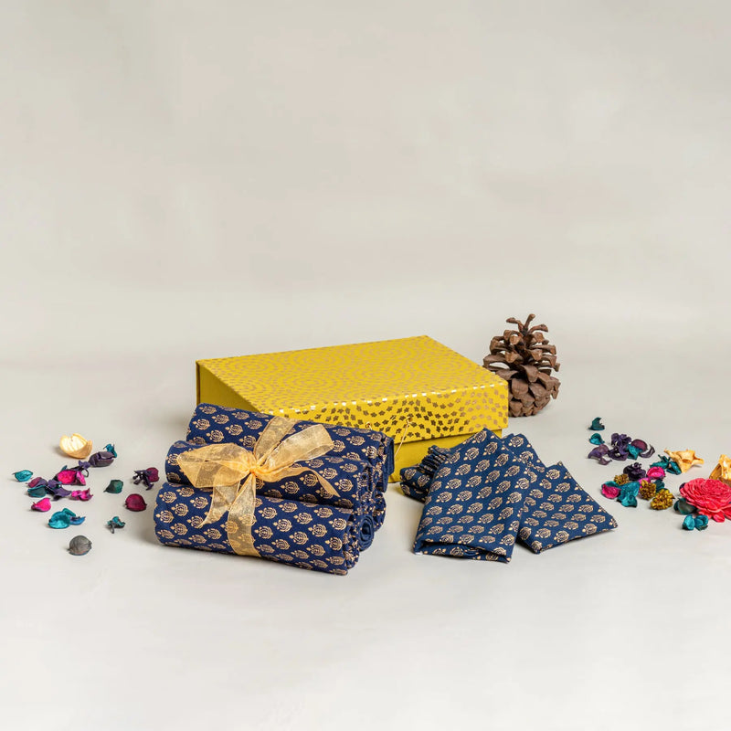 Green Color Mat Napkin Gift Set