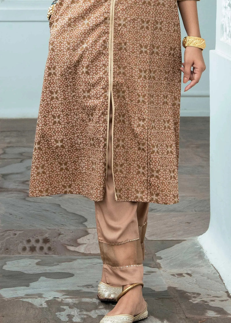 Sand Tapered Pants