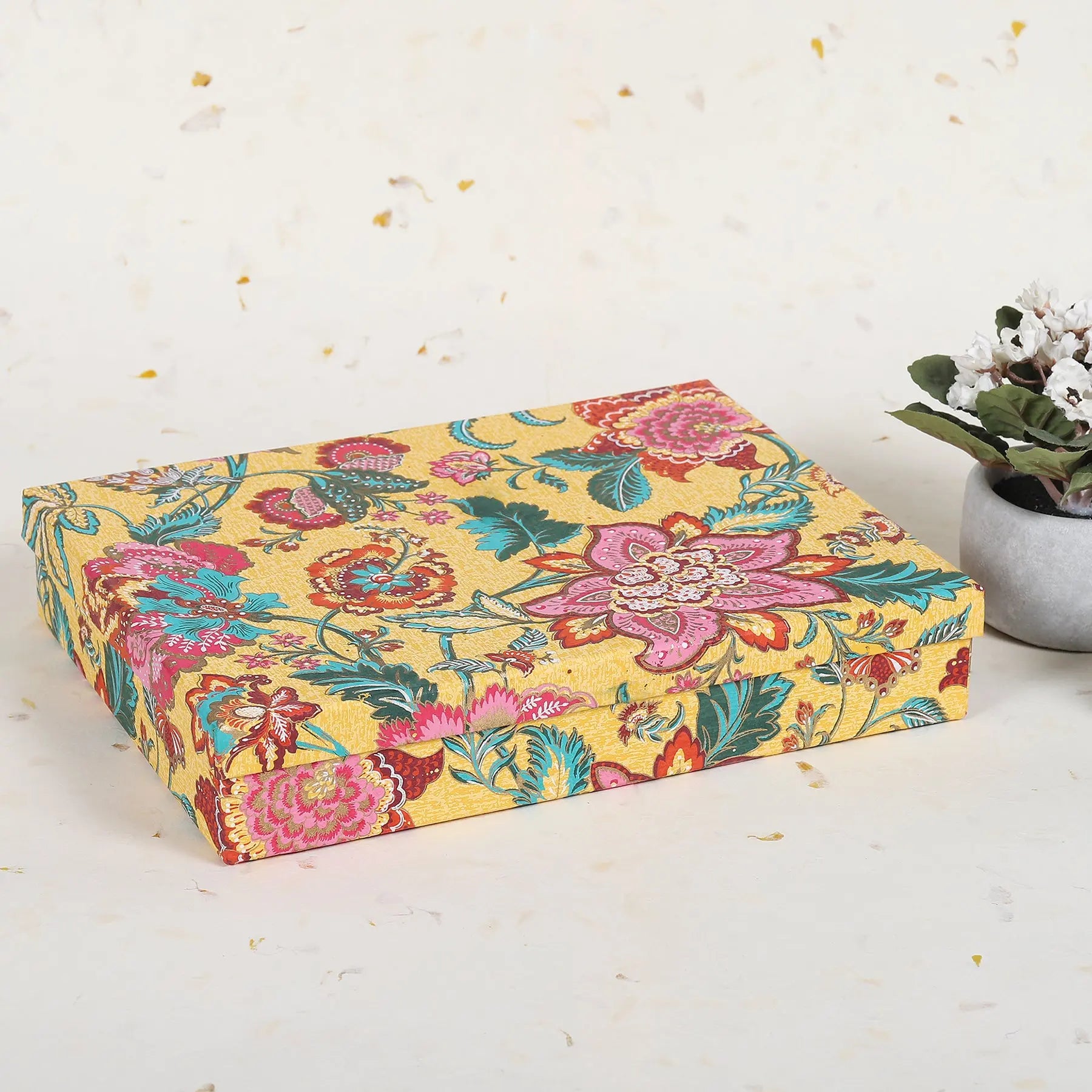 Kaveri Yellow Color Rectangle Box